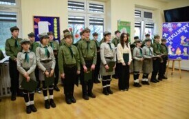 Przedstawienie drużyny harcerskiej