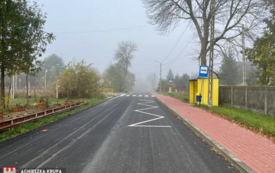 droga obok przystanku w Winnicy
