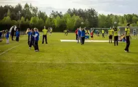 08