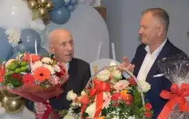 Galeria aktualności &bdquo;Sto lat i jeszcze więcej!&rdquo; &ndash; wyjątkowa wizyta u 100-letniego mieszkańca gminy 7
