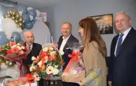 Galeria aktualności &bdquo;Sto lat i jeszcze więcej!&rdquo; &ndash; wyjątkowa wizyta u 100-letniego mieszkańca gminy 8