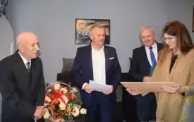 Galeria aktualności &bdquo;Sto lat i jeszcze więcej!&rdquo; &ndash; wyjątkowa wizyta u 100-letniego mieszkańca gminy 18
