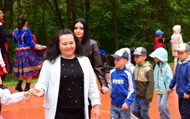 Galeria aktualności Żywa lekcja patriotyzmu połączyła pokolenia w Połańcu 15