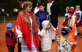 Galeria aktualności Żywa lekcja patriotyzmu połączyła pokolenia w Połańcu 24