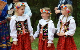 Galeria aktualności Żywa lekcja patriotyzmu połączyła pokolenia w Połańcu 41