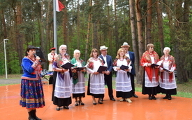 Galeria aktualności Żywa lekcja patriotyzmu połączyła pokolenia w Połańcu 51