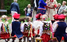 Galeria aktualności Żywa lekcja patriotyzmu połączyła pokolenia w Połańcu 132