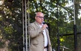IMG_64