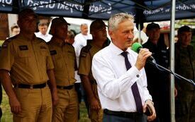 wojewoda Zbigniew Koniusz przemawia