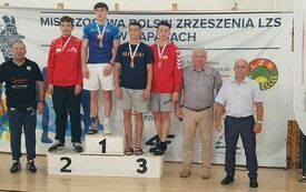 ołanieccy zapaśnicy z Mistrzostw Polski Zrzeszenia LZS Z Białegostoku 