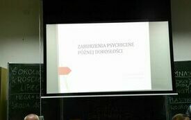 na zdjęciu slajd z prezentacji o zaburzeniach psychicznych p&oacute;źnej dorosłości