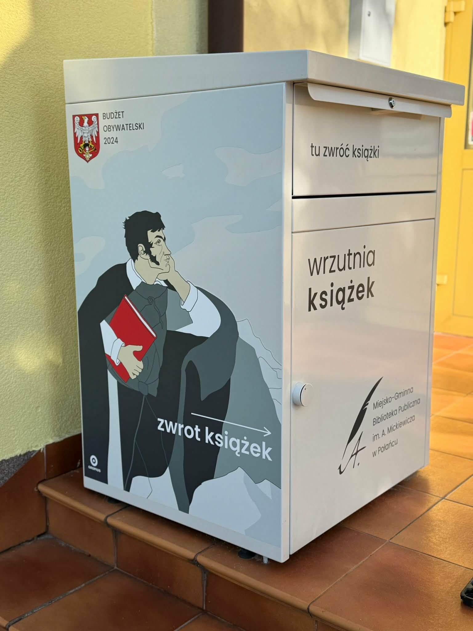 Wrzutnia biblioteczna