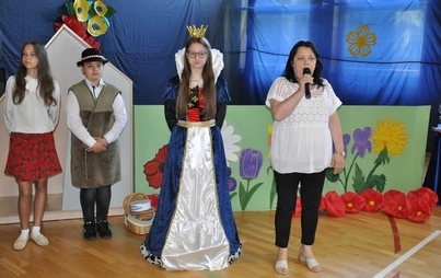 Zdjęcie do Uczniowie i wychowankowie Zespołu Plac&oacute;wek Oświatowych  w Ruszczy  świętowali Dzień Dziecka.  