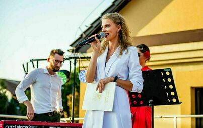 Zdjęcie do Koncert &bdquo;Wakacje z polską piosenką&rdquo;-taneczna impreza 