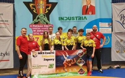 Zdjęcie do Zapaśnicy z Połańca zdobyli trzy kwalifikacje do finał&oacute;w XXX Og&oacute;lnopolskiej Olimpiady Młodzieży