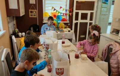 Zdjęcie do Środowiskowy Dom Samopomocy w Połańcu gościł dzieci z Domu Dziecka w Pacanowie