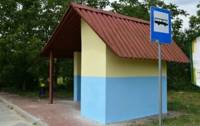 Zdjęcie do Prace odświeżania przystank&oacute;w w Gminie Połaniec