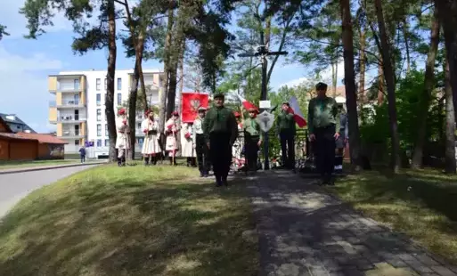 Zdjęcie do Uroczysta Msza Święta w intencji Ojczyzny &ndash; Połaniec uczcił 234.rocznicę uchwalenia Konstytucji 3 Maja