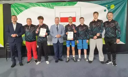 Zdjęcie do Zapaśnicy MKS Czarni Połaniec tworzą historię &ndash; medale mistrzostw Polski dla naszych zawodnik&oacute;w