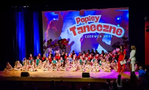Zdjęcie do Popisy taneczne wychowank&oacute;w Centrum Kultury i Sztuki w Połańcu