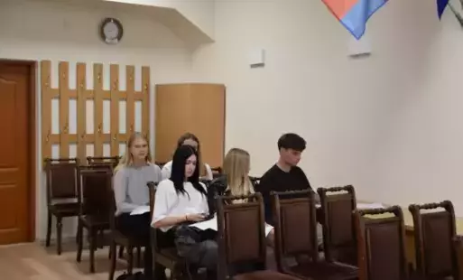 Zdjęcie do  Ruszyła 4. edycja programu "Wakacyjna Praca dla Młodzieży" w Połańcu