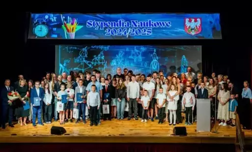 Zdjęcie do Uroczysta Gala Wręczenia Stypendi&oacute;w Naukowych Burmistrza Miasta i Gminy Połaniec 