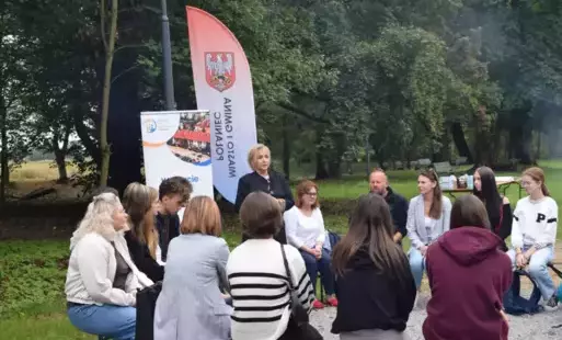 Zdjęcie do Spotkanie Młodzieżowej Rady Miejskiej Połańca w Ruszczy