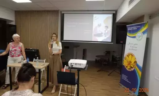 Zdjęcie do &bdquo;Rozmowa, kt&oacute;ra łączy &ndash; finał projektu Cieszmy się życiem razem z wnukami&rdquo;