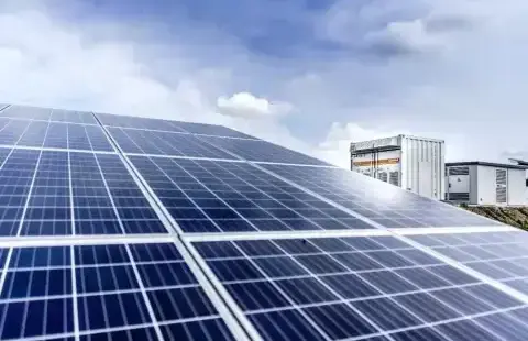 Zdjęcie do Montaż magazyn&oacute;w energii - ostatnie wolne miejsca