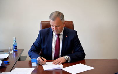 Zdjęcie do "Wzmocnienie bezpieczeństwa w miejscach publicznych poprzez budowę systemu monitoringu na terenu Miasta i Gminy Połaniec" &ndash; umowa z wykonawcą podpisana