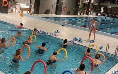 Zdjęcie do Zajęcia z Aqua Aerobiku na Pływalni &bdquo;Delfin&rdquo; w Połańcu
