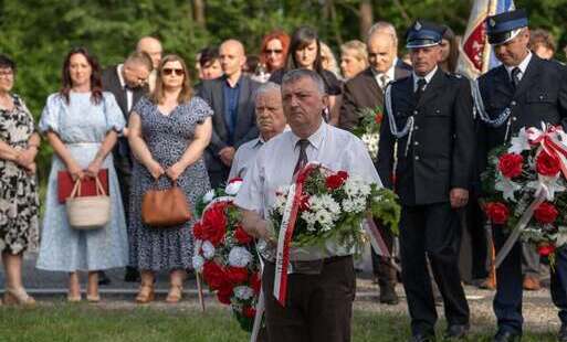 Zdjęcie do Uczczono 83. rocznicę pacyfikacji wsi Strużki