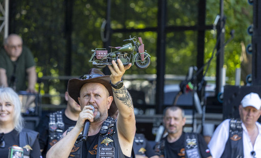 Zdjęcie do Motocyklowa pasja, rockowe brzmienia i wielkie serca. Zlot Rain Riders Polska w Ruszczy przeszedł do historii