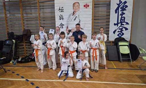 Zdjęcie do Cztery medale zawodnik&oacute;w Połanieckiego Klubu Karate Kyokushin na Sendomiria Cup!