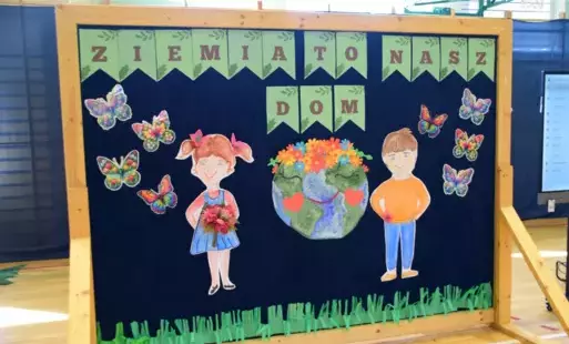 Zdjęcie do Piknik Ekologiczny w Zespole Plac&oacute;wek Oświatowych w Ruszczy