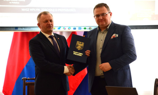 Zdjęcie do Nowa koncepcja Dworku w Ruszczy i głos mieszkańc&oacute;w