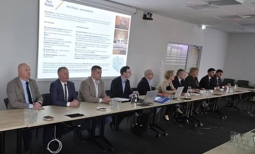 Zdjęcie do Spotkanie w Centralnym Porcie Komunikacyjnym w Warszawie dotyczące wykluczenia komunikacyjnego naszego regionu
