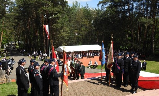 Zdjęcie do Uroczysta Msza Święta na Kopcu Kościuszki w Połańcu w 232. rocznicę Uniwersału Połanieckiego