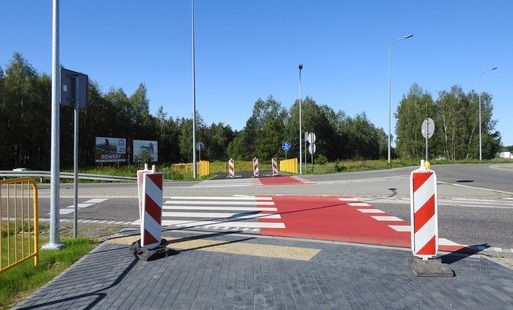 Zdjęcie do Połaniec inwestuje w bezpieczną komunikację &ndash; powstają nowe ścieżki rowerowe i chodniki