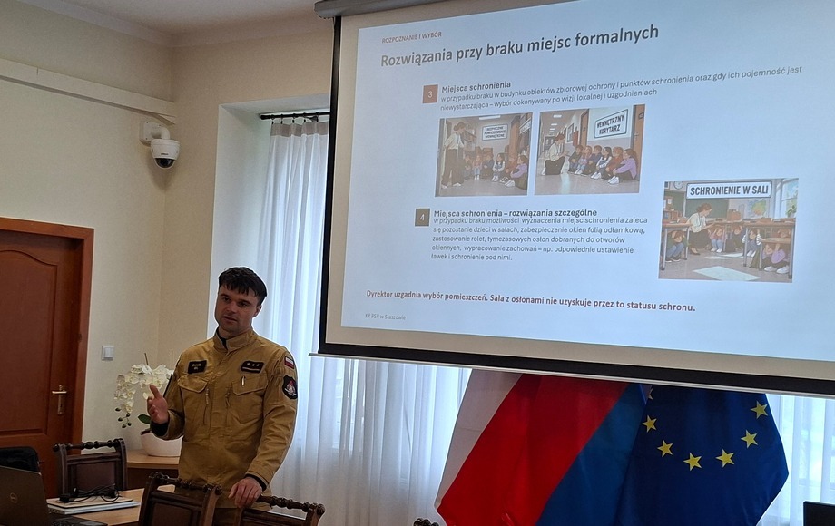 Szkolenie z ewakuacji dla dyrektorów placówek oświatowych w Połańcu